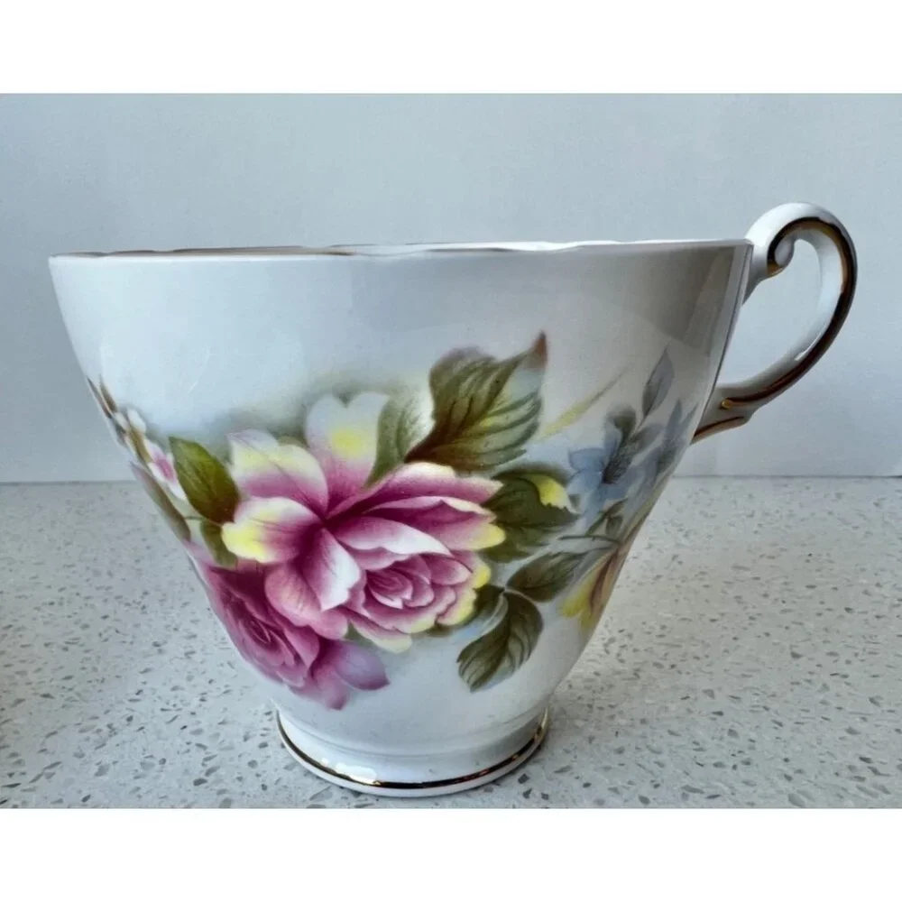 Regency English Bone China Cup & Saucer Floral Design Gold Trim Made In England